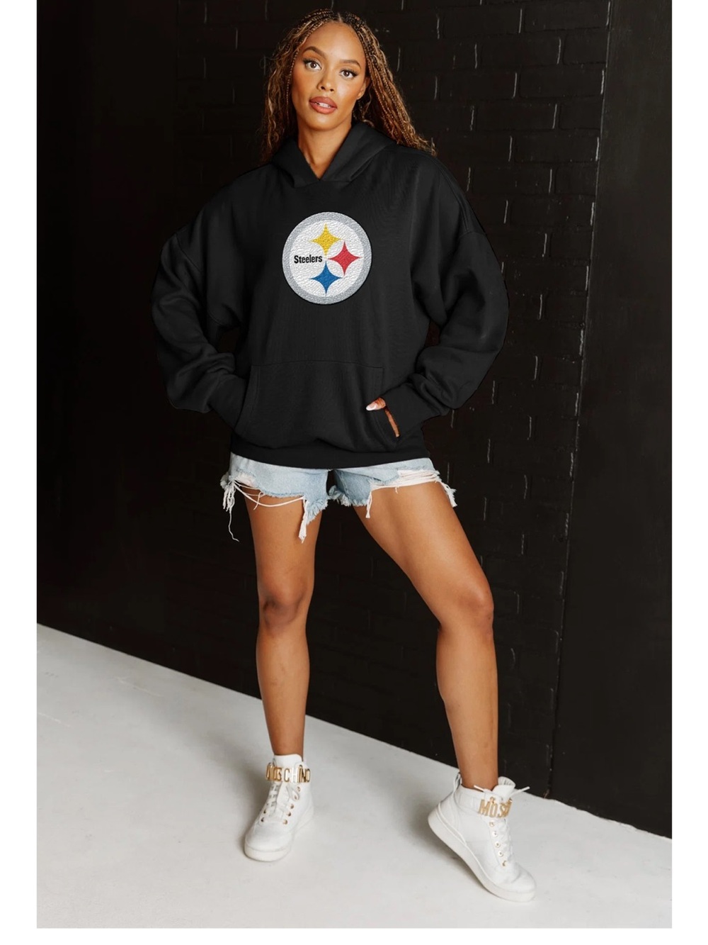 Woman’s nwt steeler hoodie - Picture 2 of 3